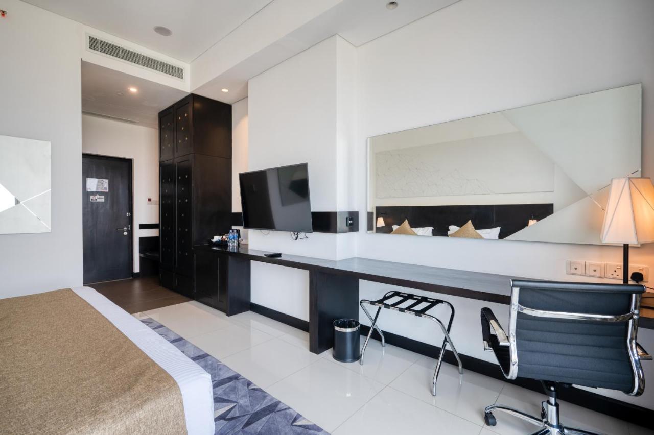 קולומבו Orion City Hotel מראה חיצוני תמונה