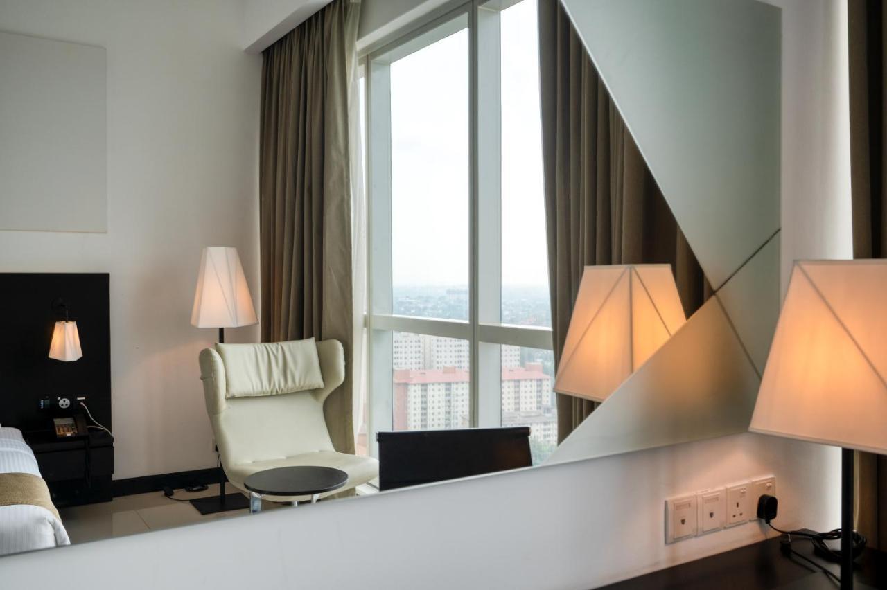 קולומבו Orion City Hotel מראה חיצוני תמונה
