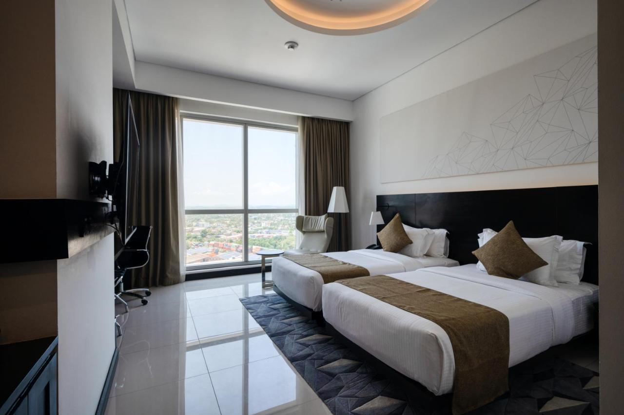 קולומבו Orion City Hotel מראה חיצוני תמונה